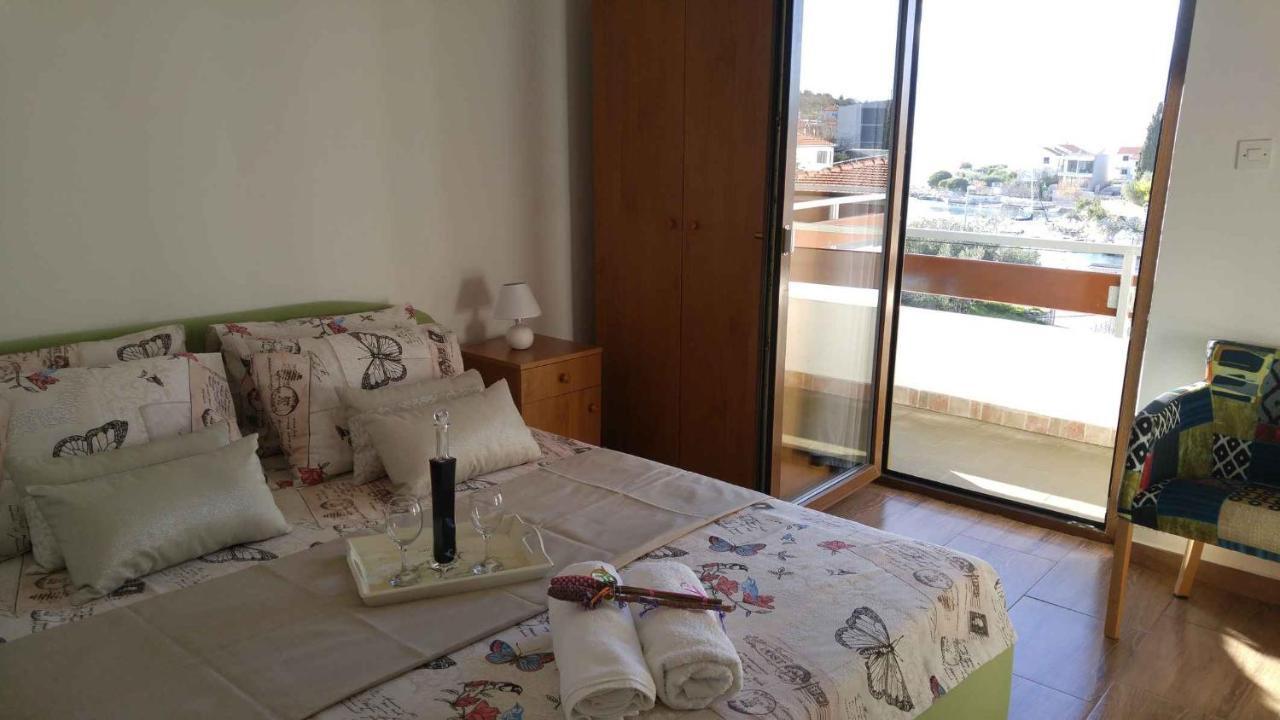 Vera Apartment 1 Rogoznica  Cameră foto